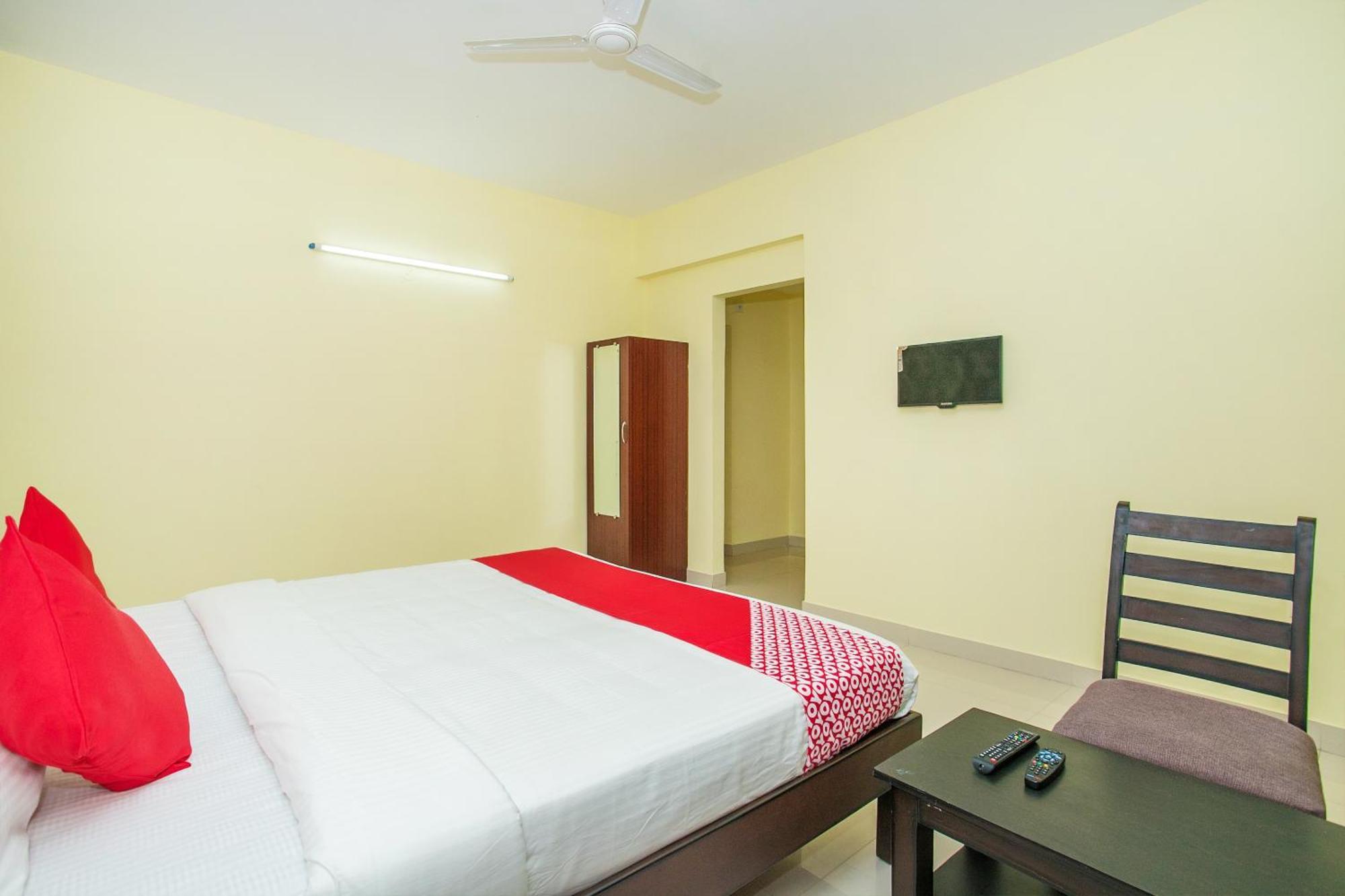 Hotel O Gymkhana Comforts Jalahalli Экстерьер фото